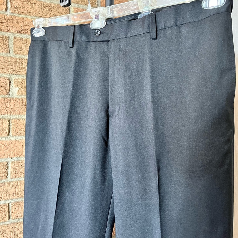 Savane Black Flat Front Dress Pants Men’s 40x32 Classic Career Slacks EUC